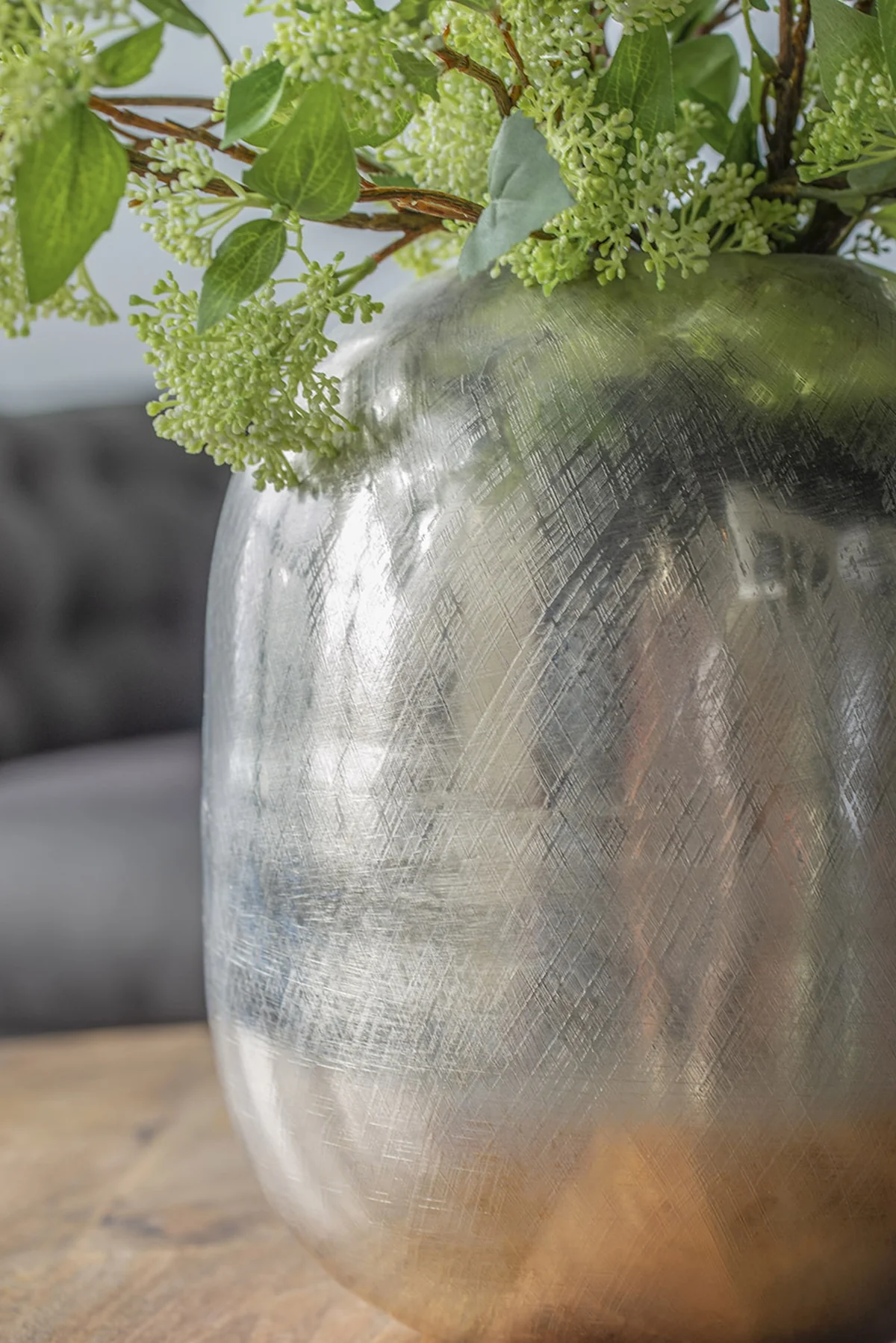 15" Aluminum Vase - Image 5