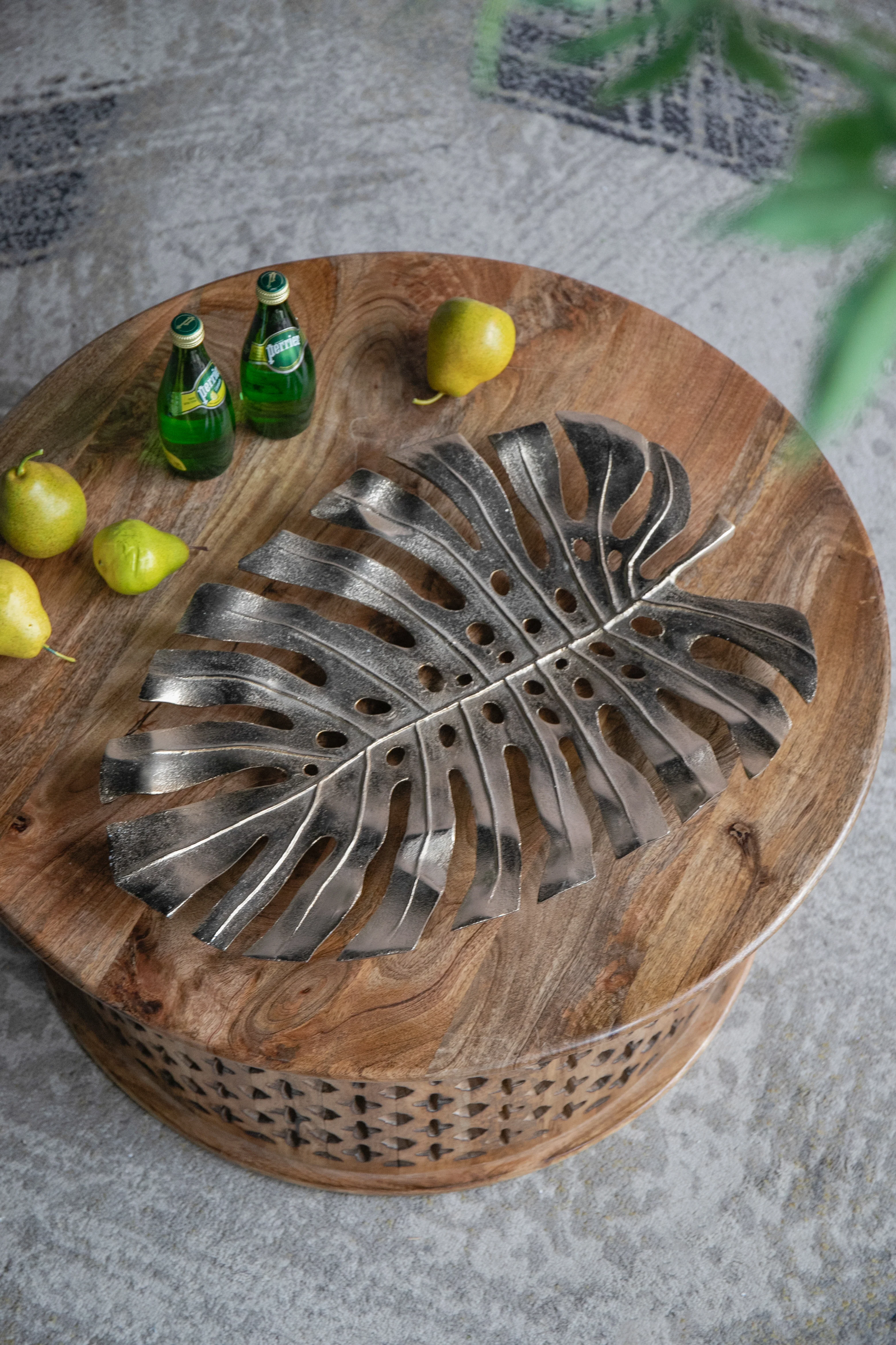 Gold Monstera Leaf Wall Decor - Image 29