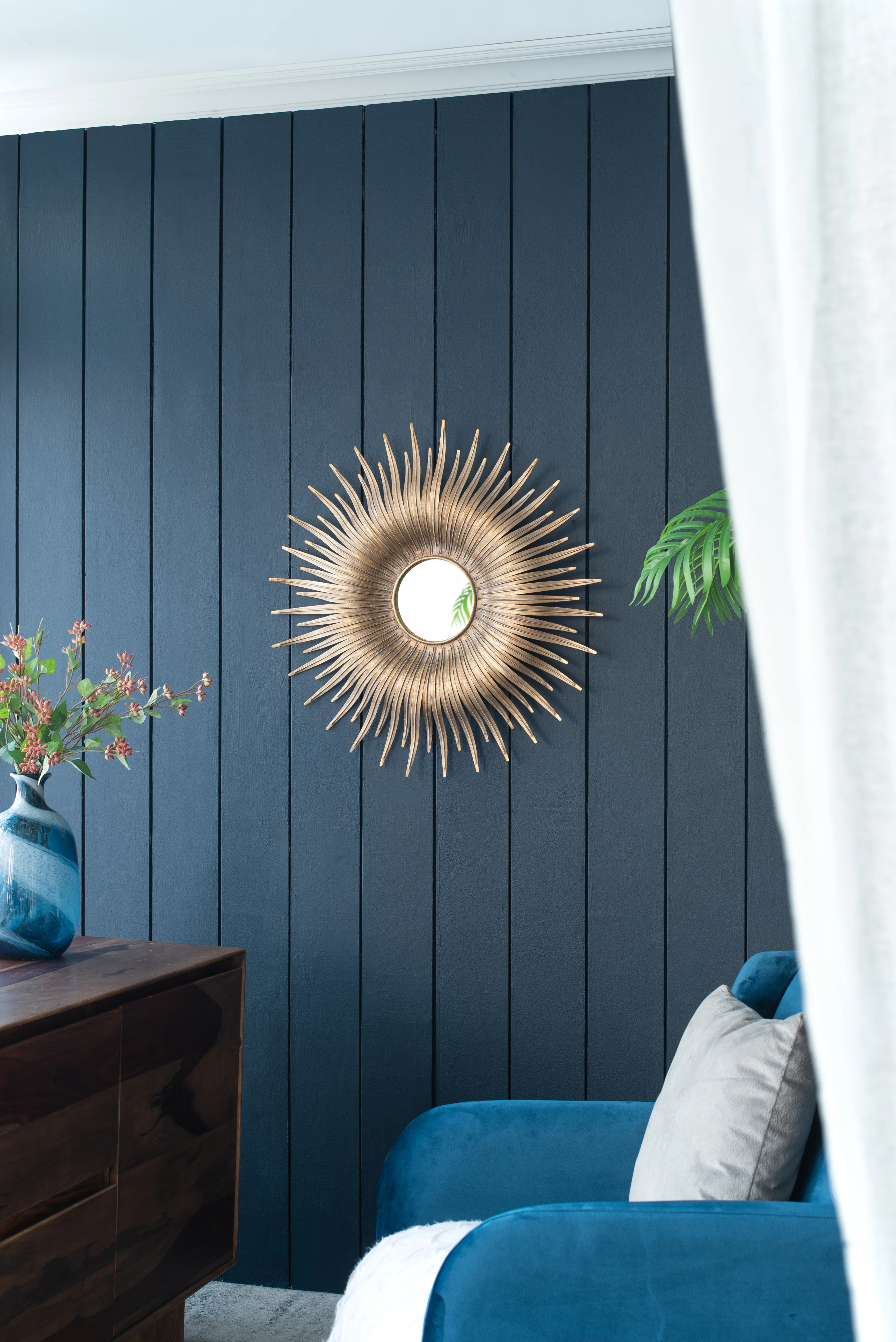 28.3' in Retro Design Gold Sunburst Metal Wall Mirror Decorative Mirror - Image 11