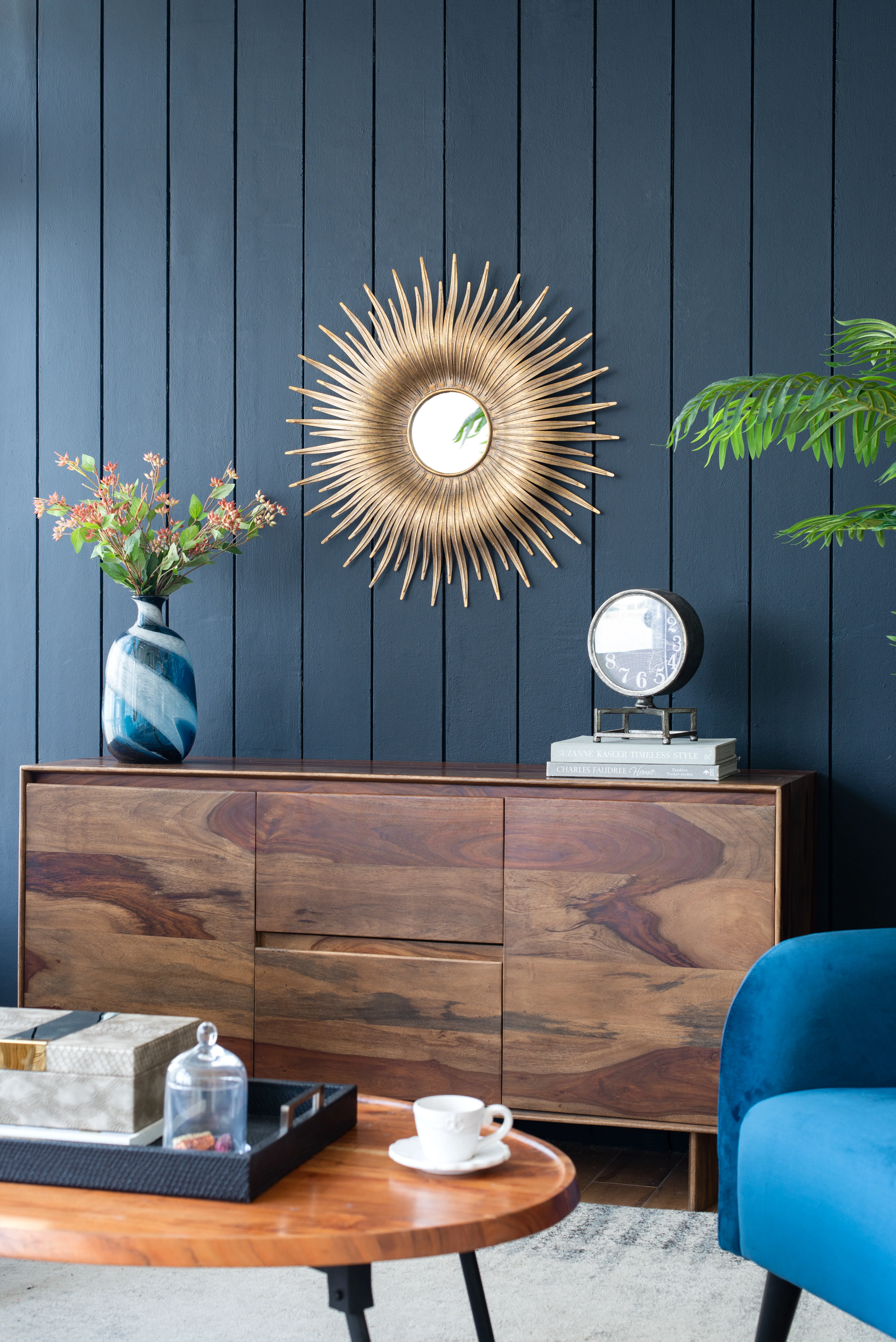 28.3' in Retro Design Gold Sunburst Metal Wall Mirror Decorative Mirror - Image 5