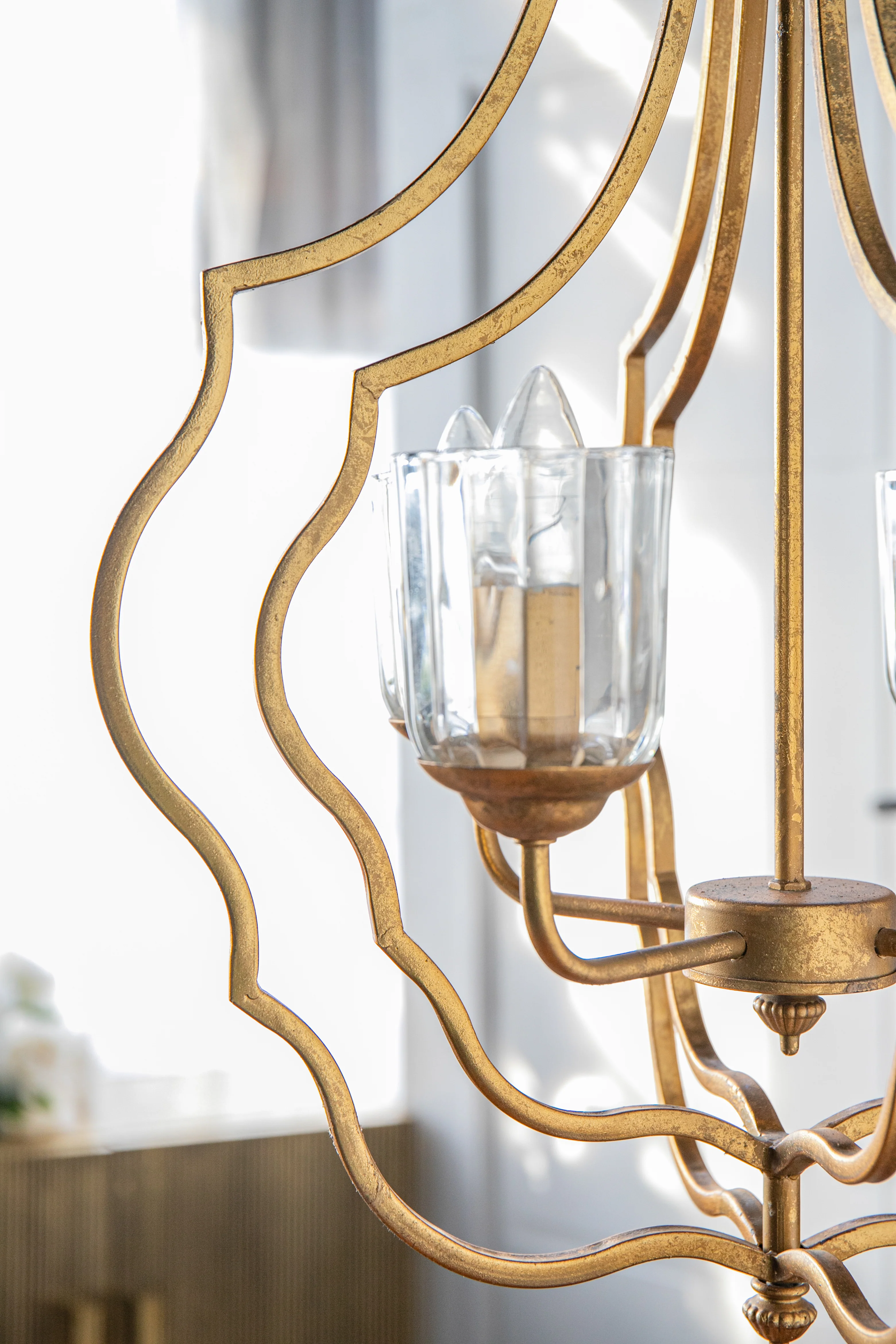 4-Light Metal Chandelier - Image 12