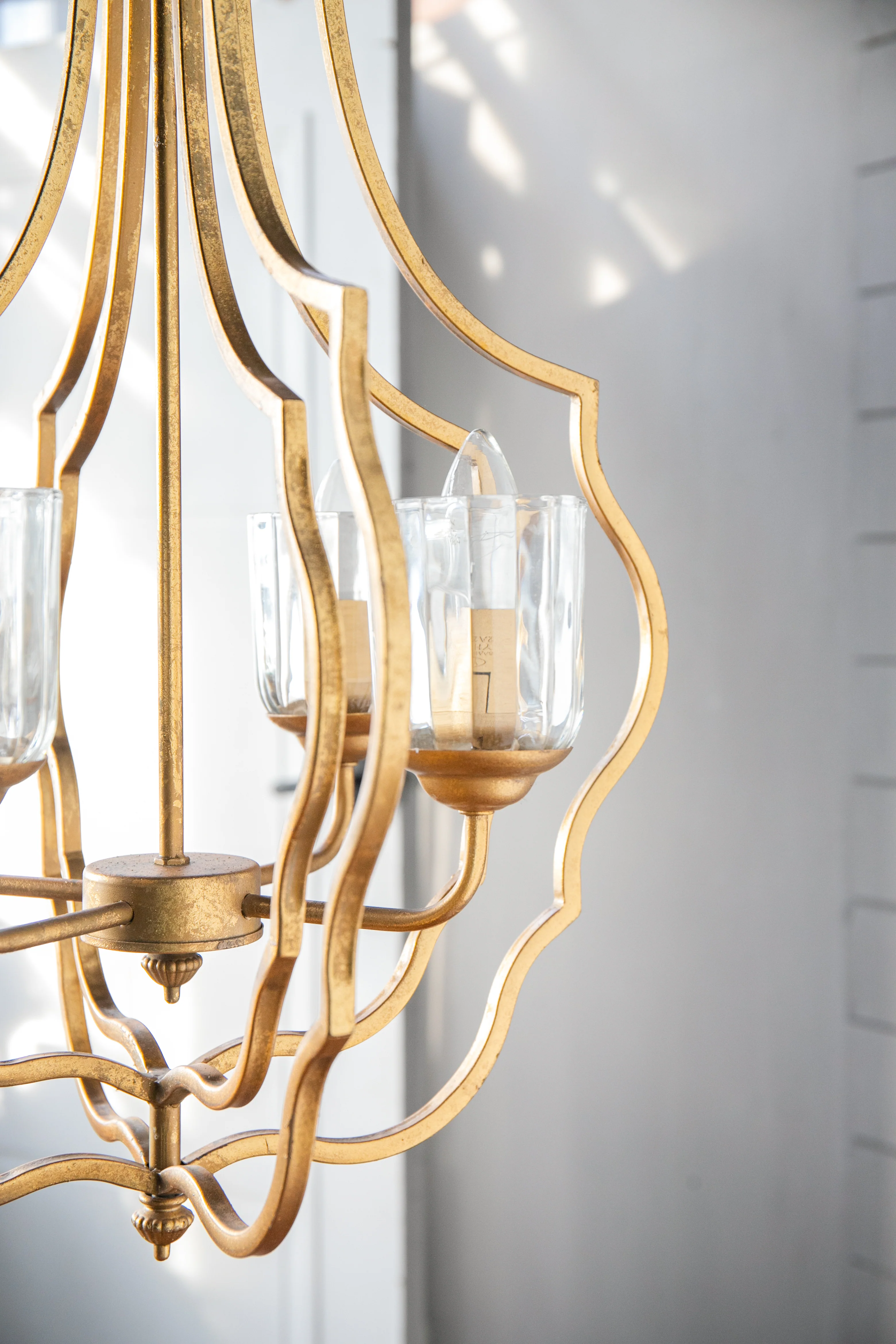 4-Light Metal Chandelier - Image 15