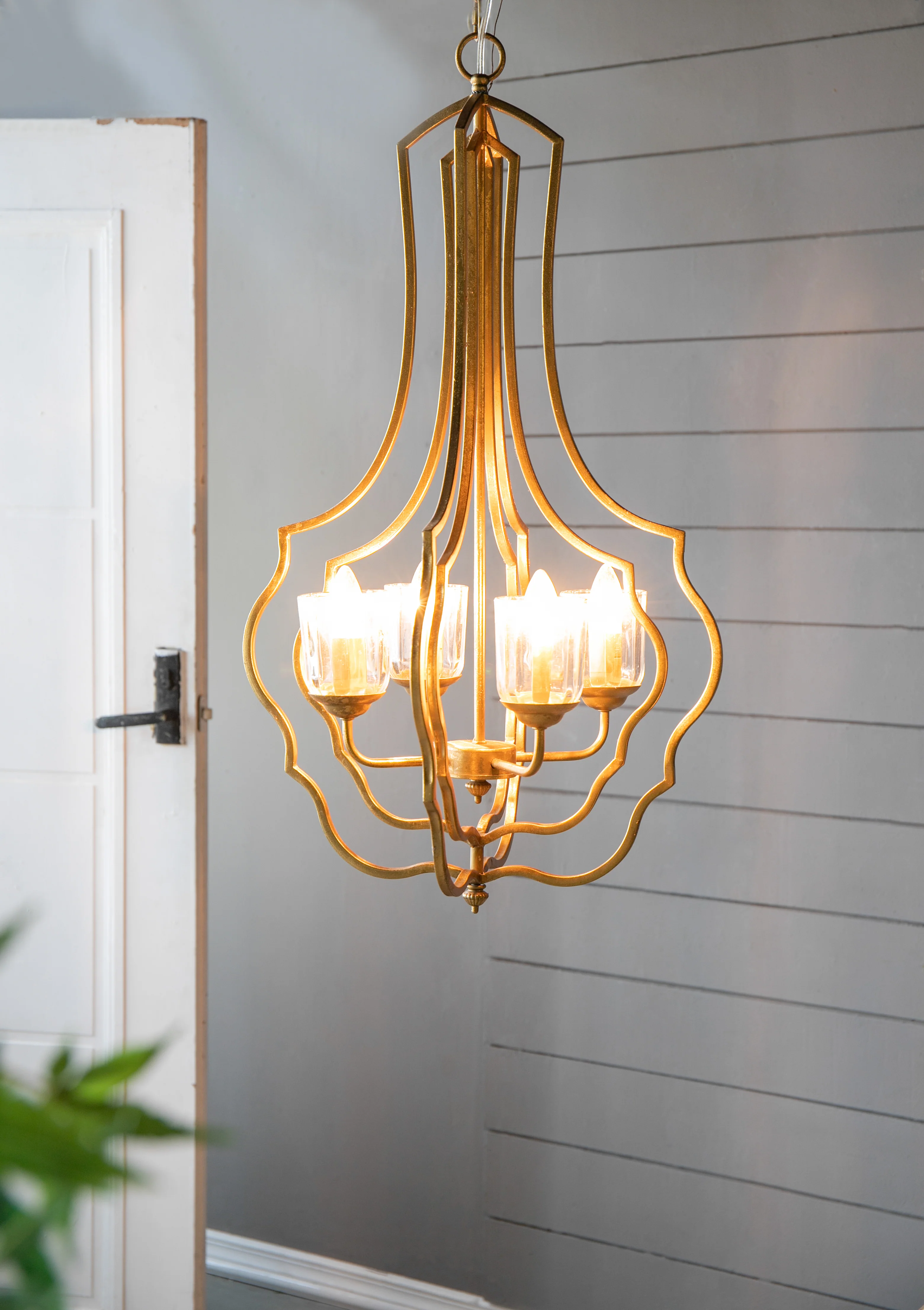 4-Light Metal Chandelier - Image 8