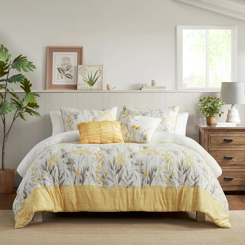 5 Piece Seersucker Comforter Set with Throw Pillows - Image 6