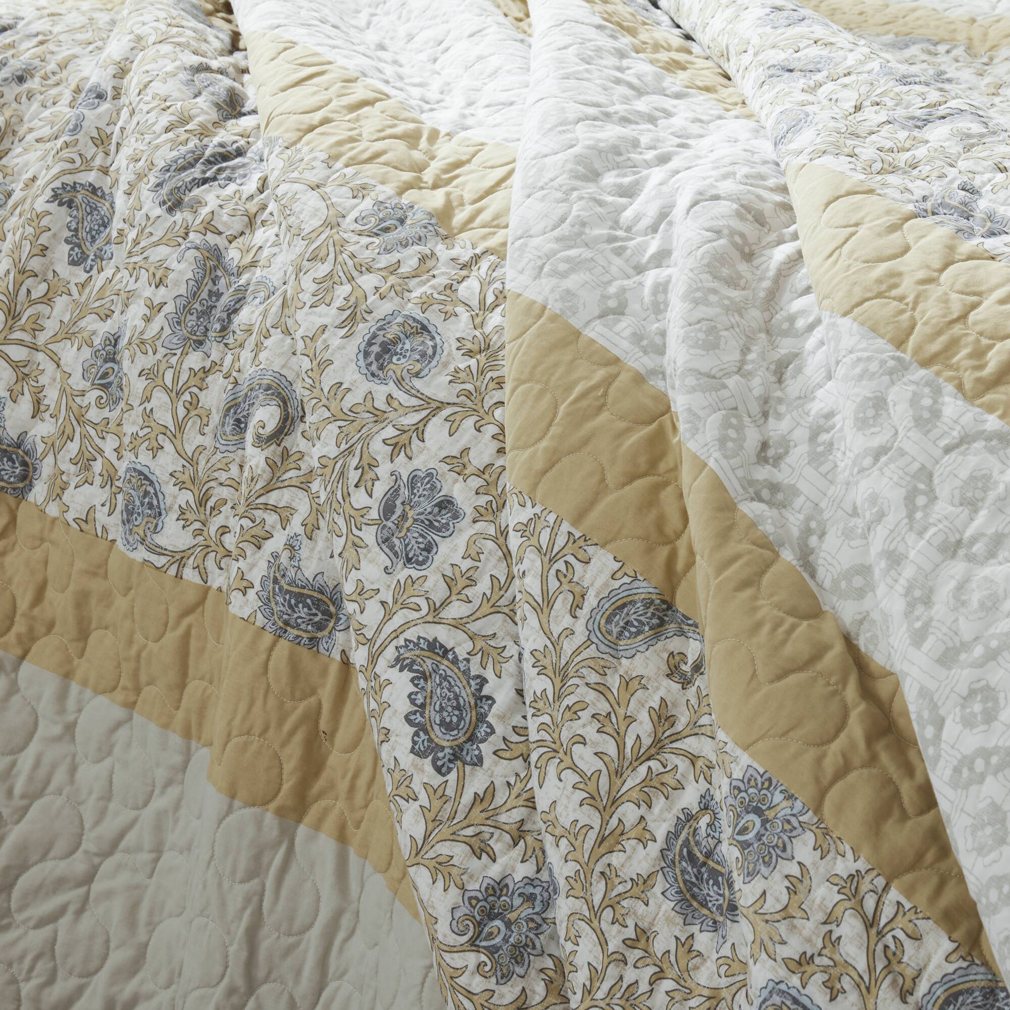 6 Piece Cotton Percale Quilt Set with Throw Pillows - Image 17