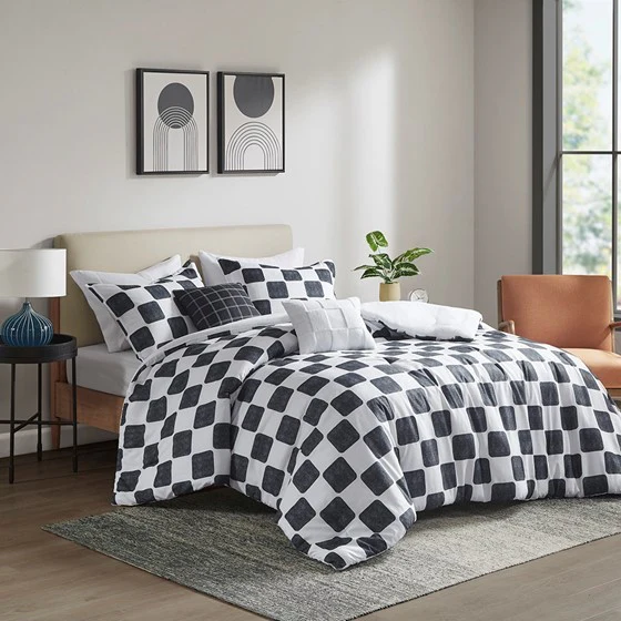 Checkered Comforter Set Twin/Twin XL - Image 2