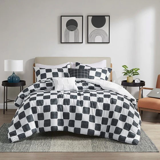 Checkered Comforter Set Twin/Twin XL - Image 4