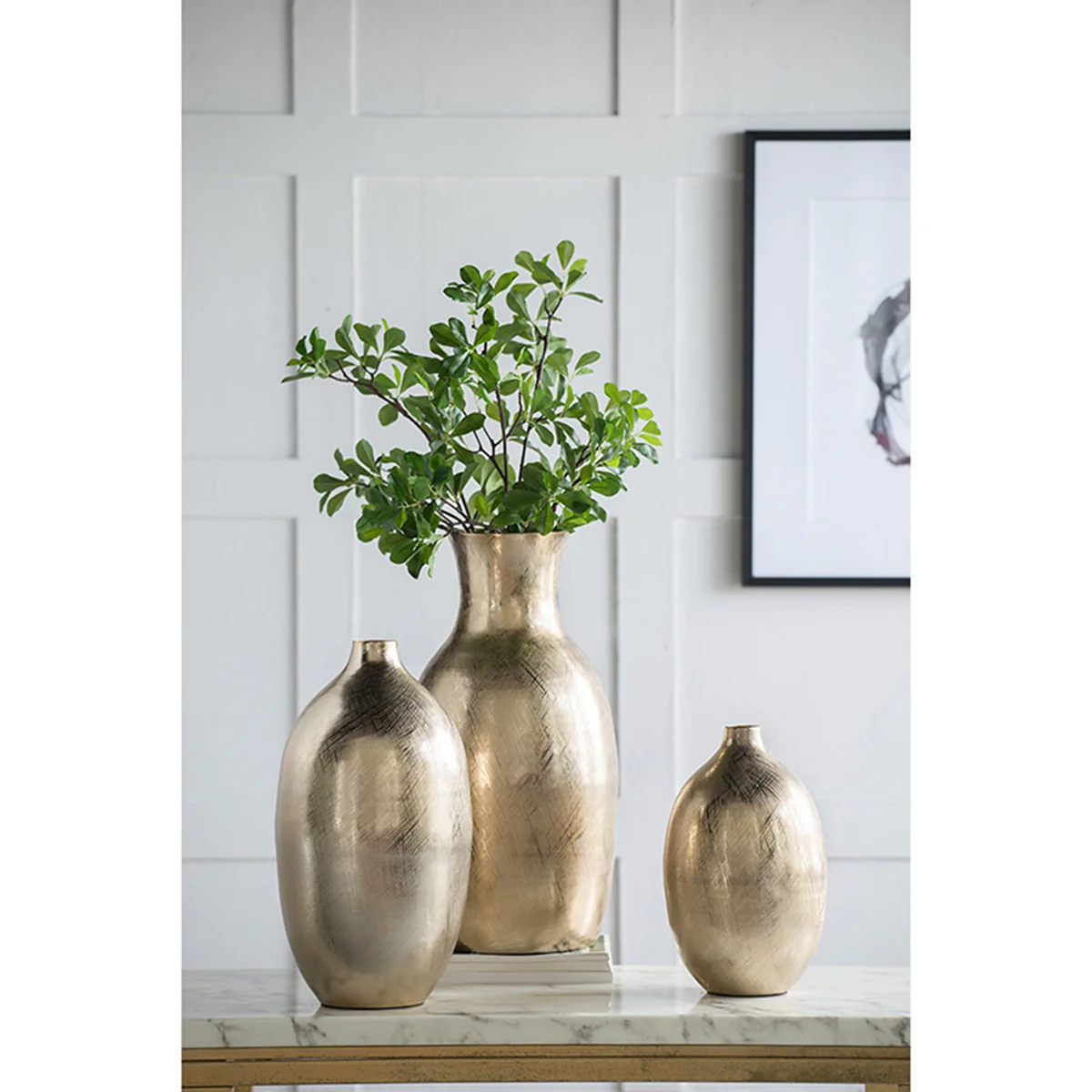 13.5" Aluminum Vase - Image 8