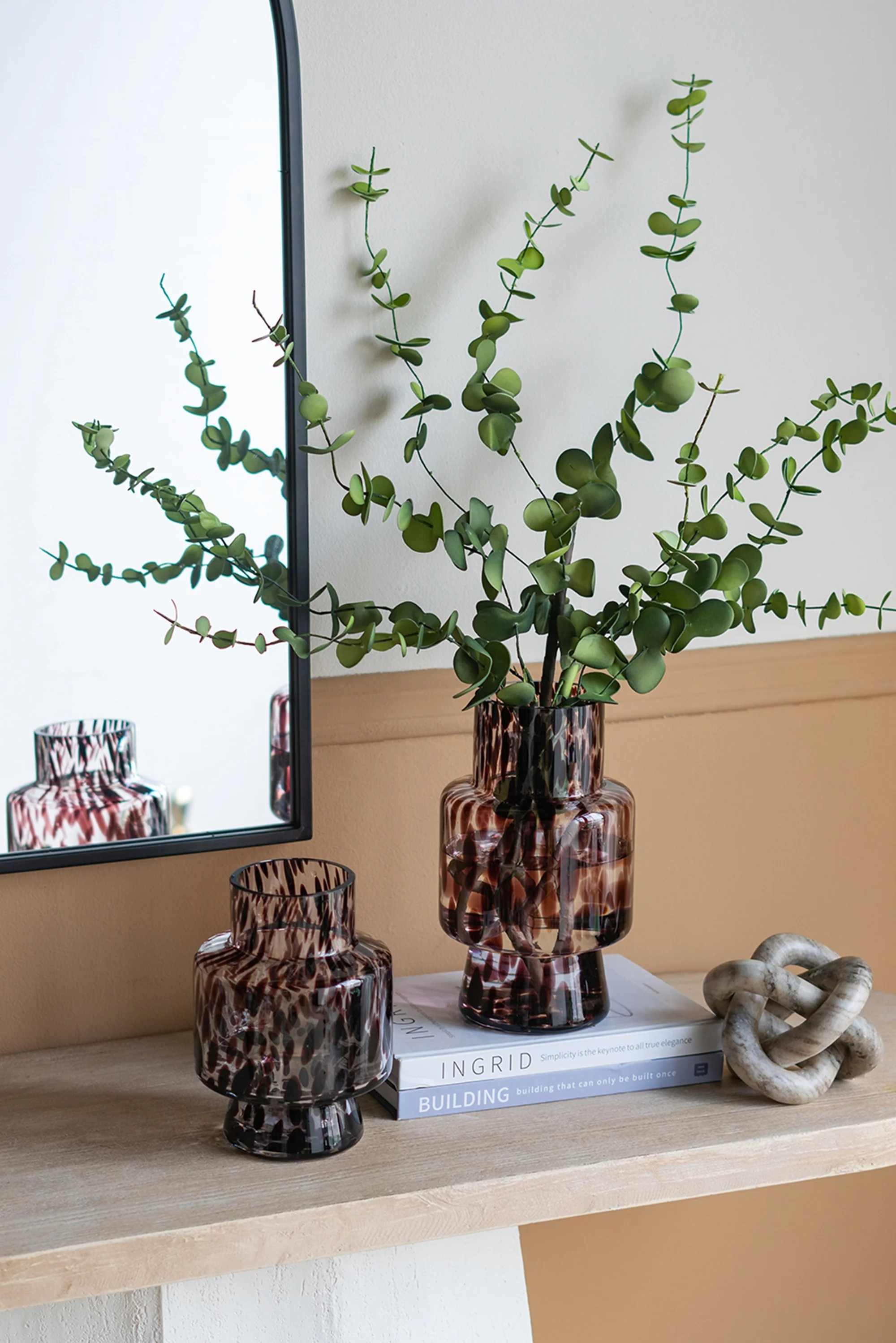 Large Amber Spotted Glass Vase - Image 6