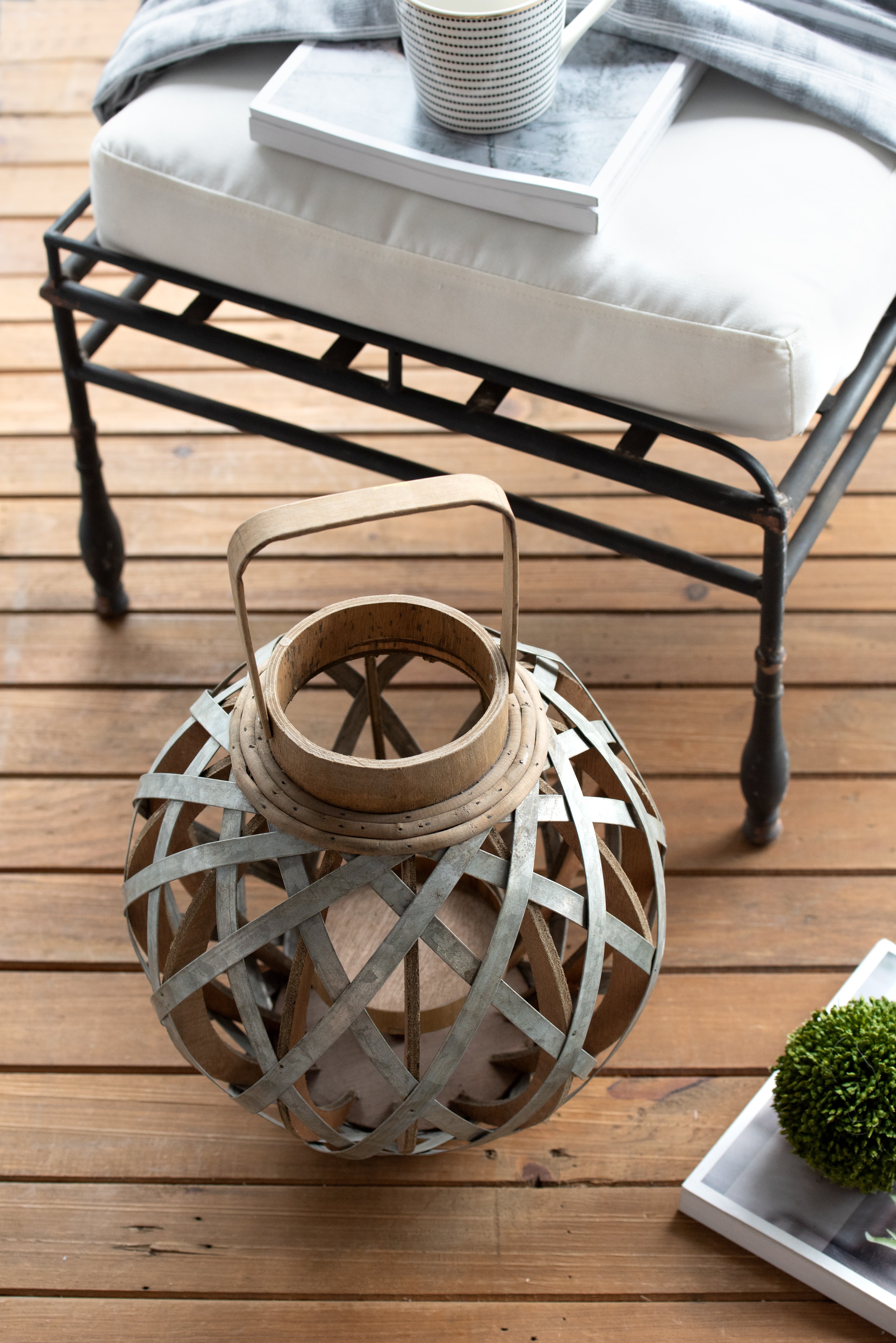 Decorative Lantern with Handle - Image 9