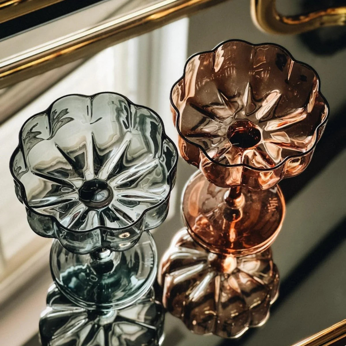 Flower Vintage Wavy Glass Coupes Set of 6 - Image 3