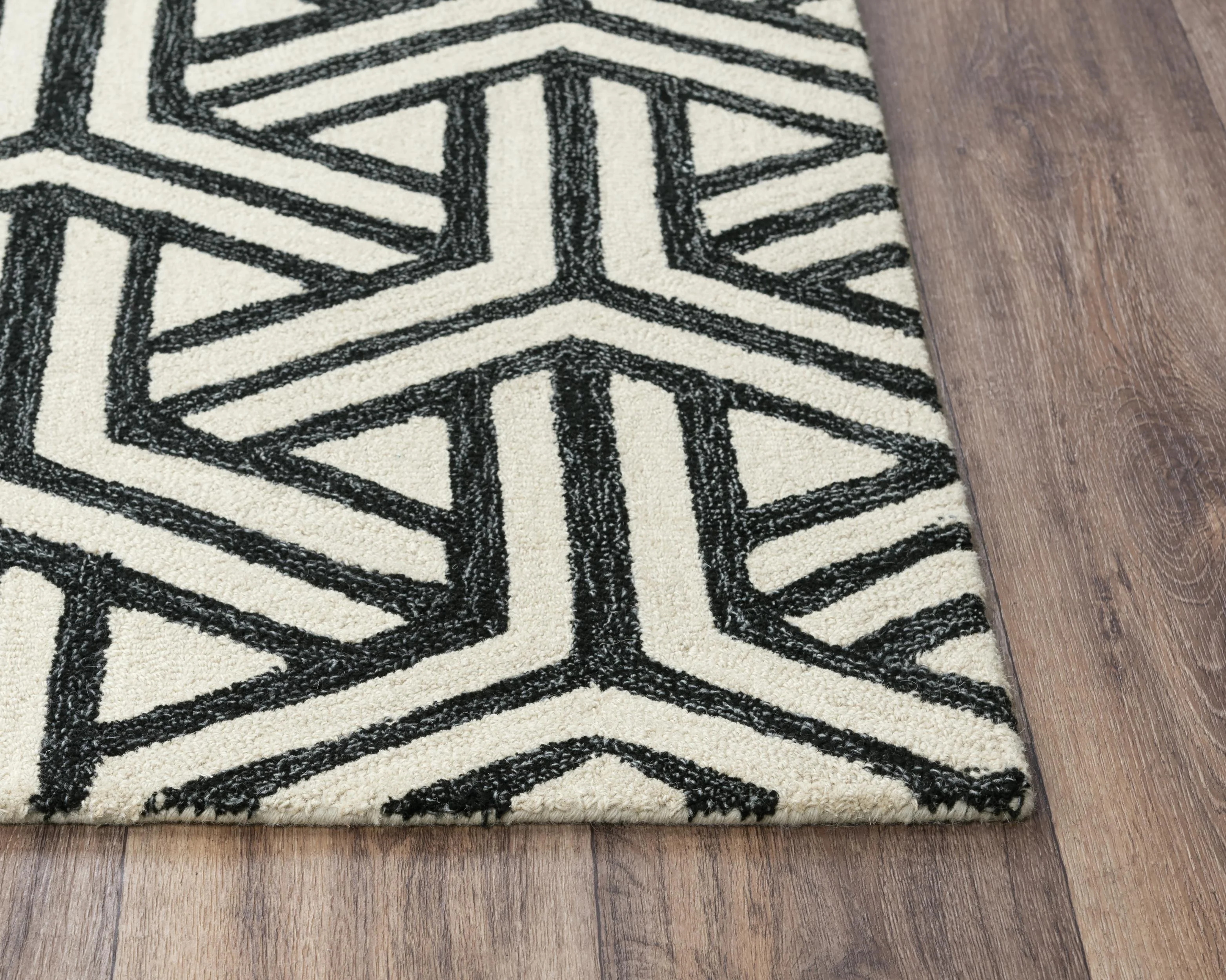 Hand Tufted 100% Wool Geometric Area Rug - Image 5