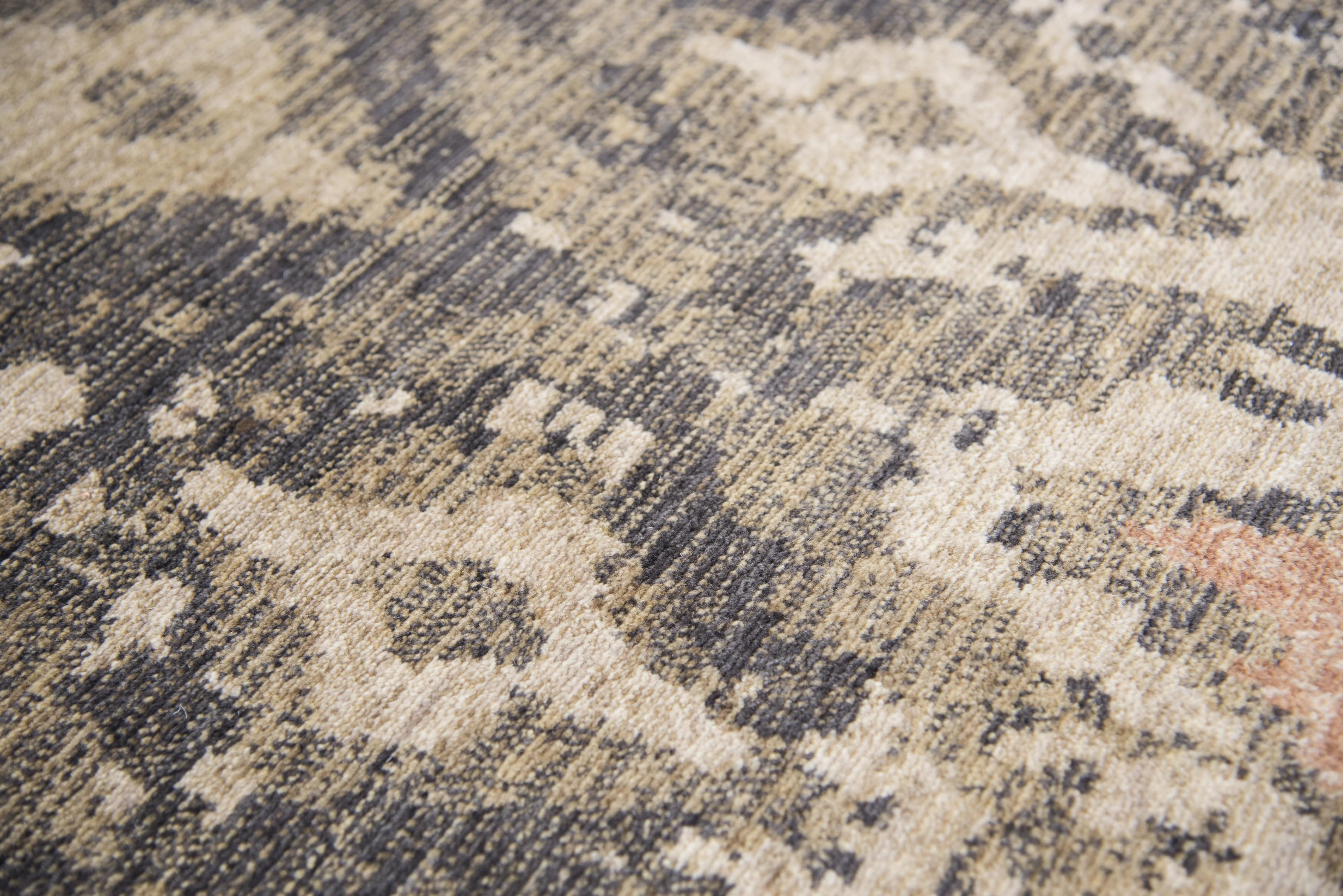 Hybrid 100% New Zealand Wool iKat/Geometric Rug - Image 3