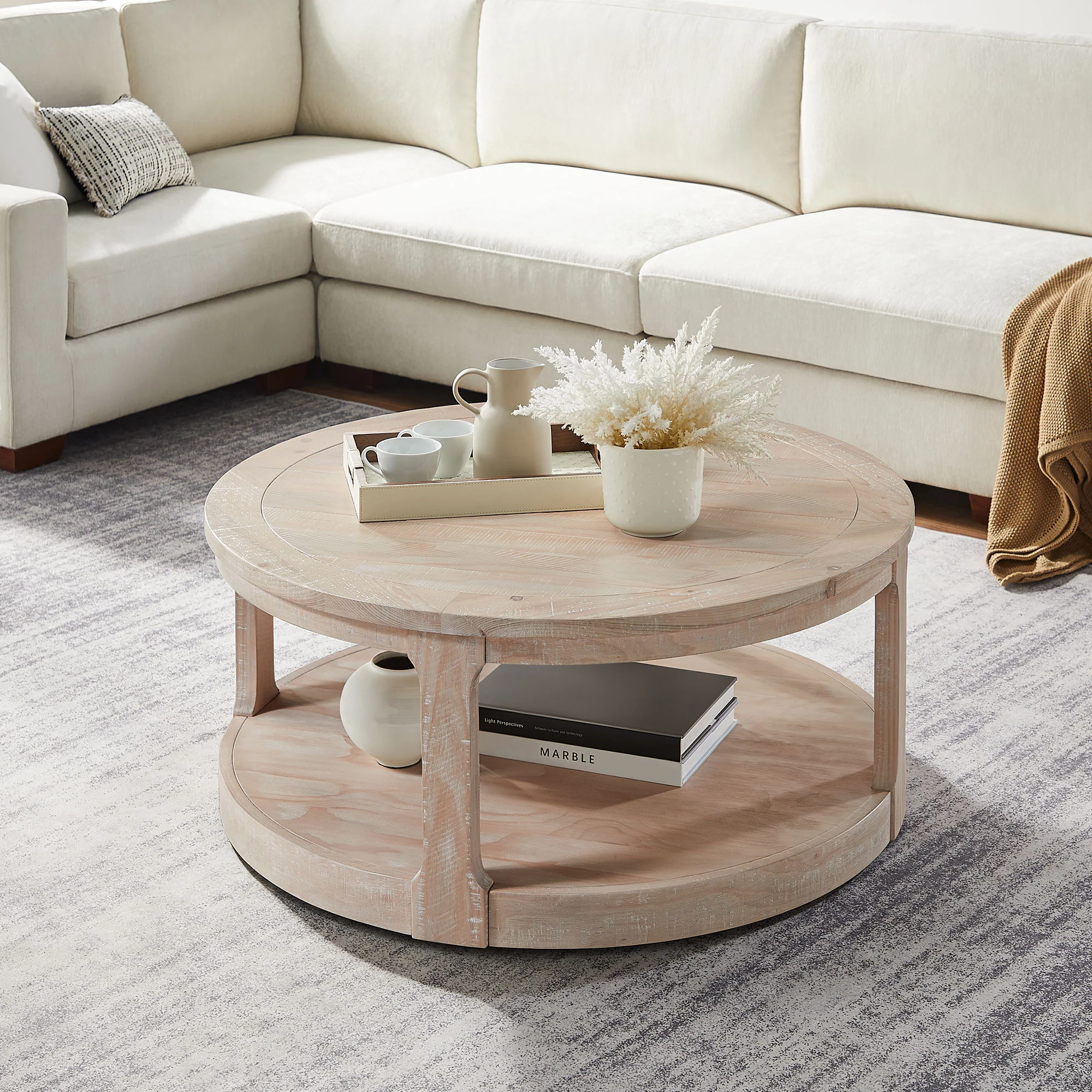 Large Traditional Round Coffee Table - Image 15