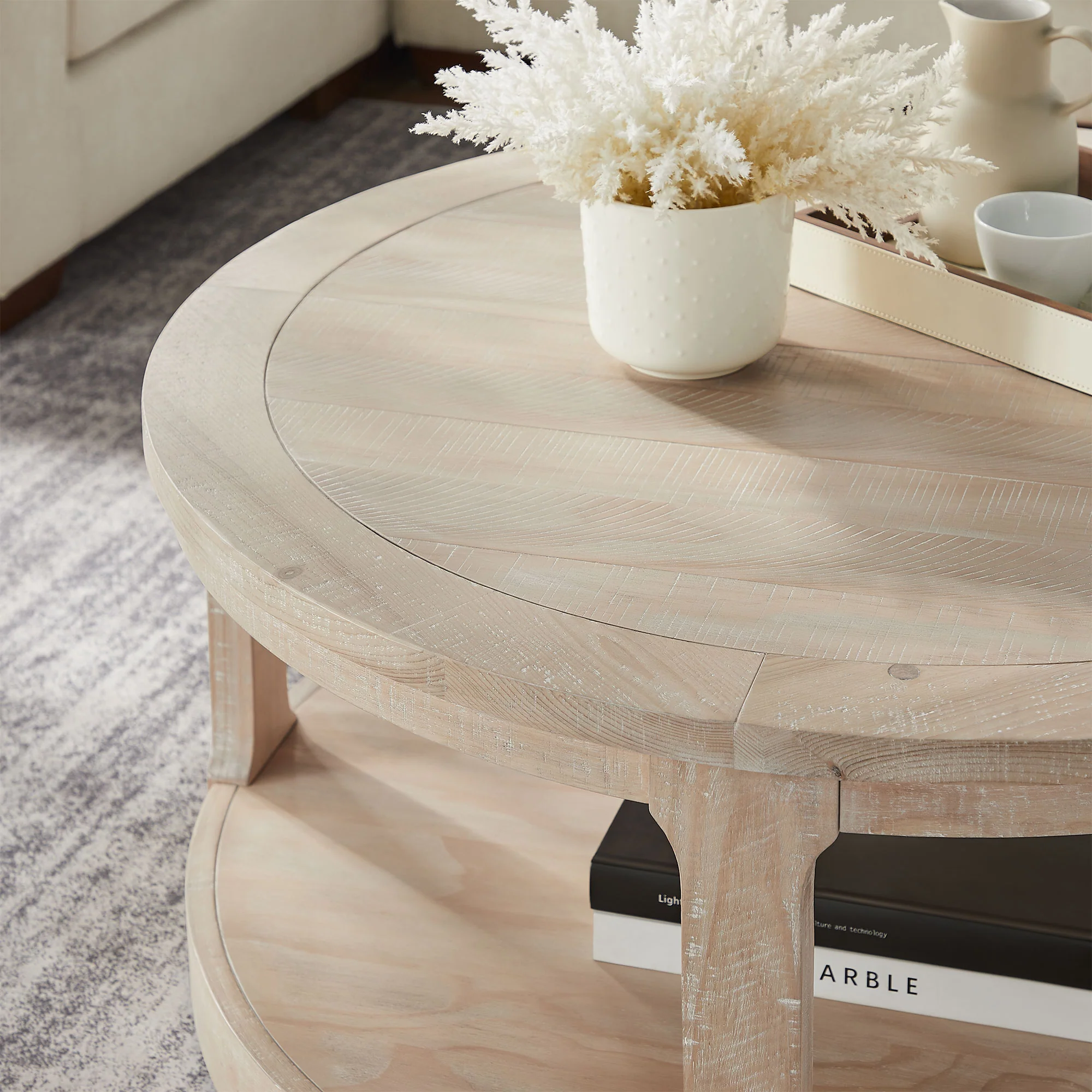 Large Traditional Round Coffee Table - Image 17