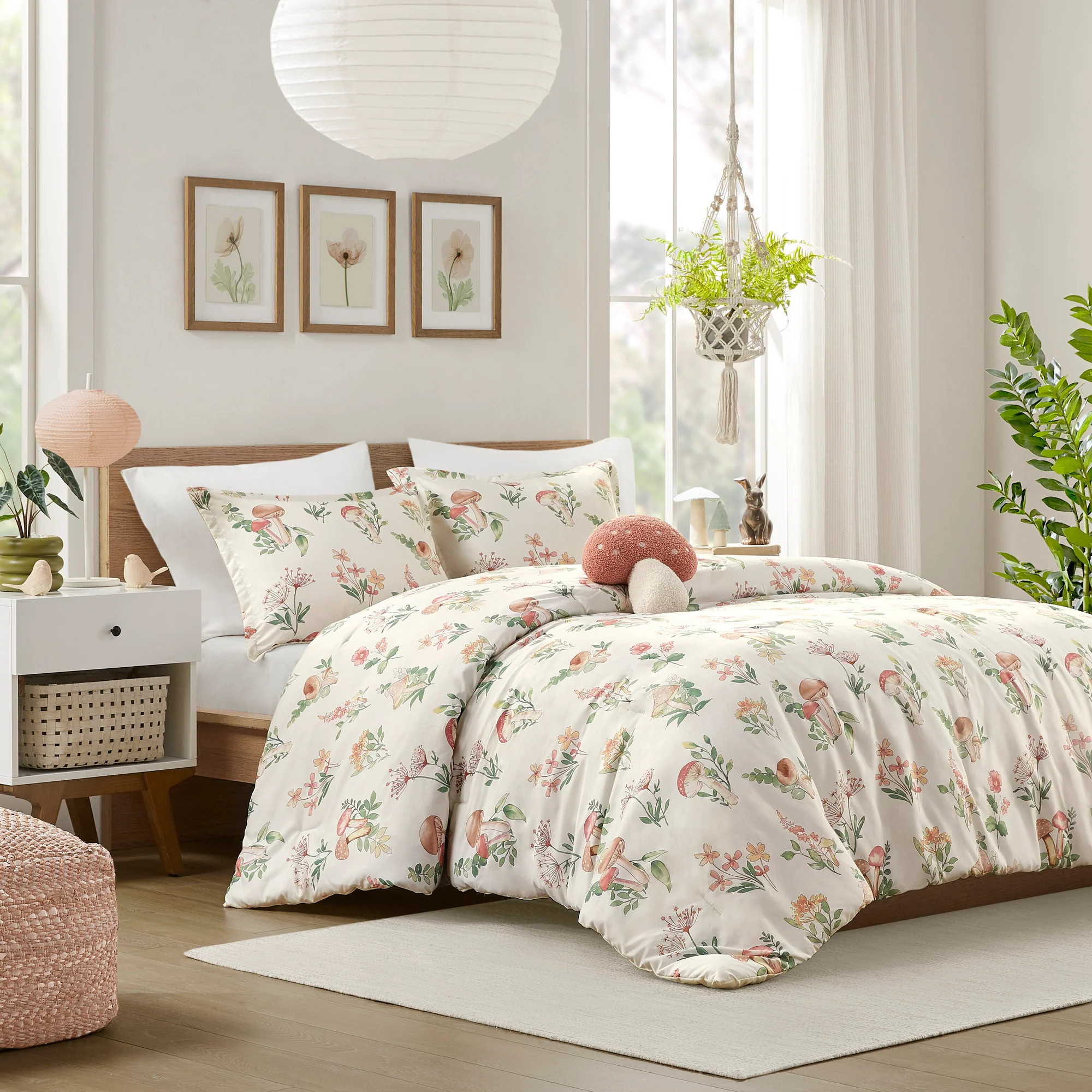 Mushroom Garden Twin/Twin XL Comforter Set