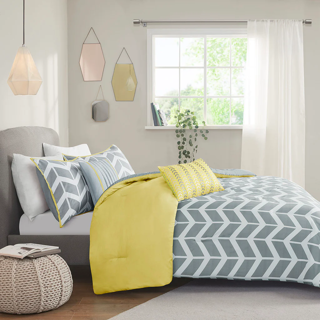 Nadia Twin/Twin XL Comforter Set - Image 5