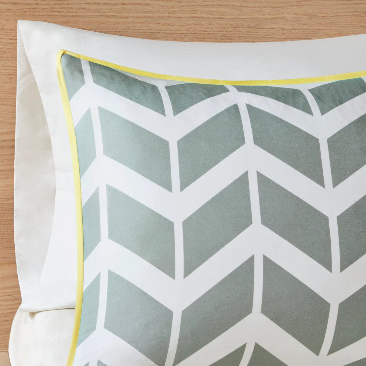 Nadia Twin/Twin XL Comforter Set - Image 9