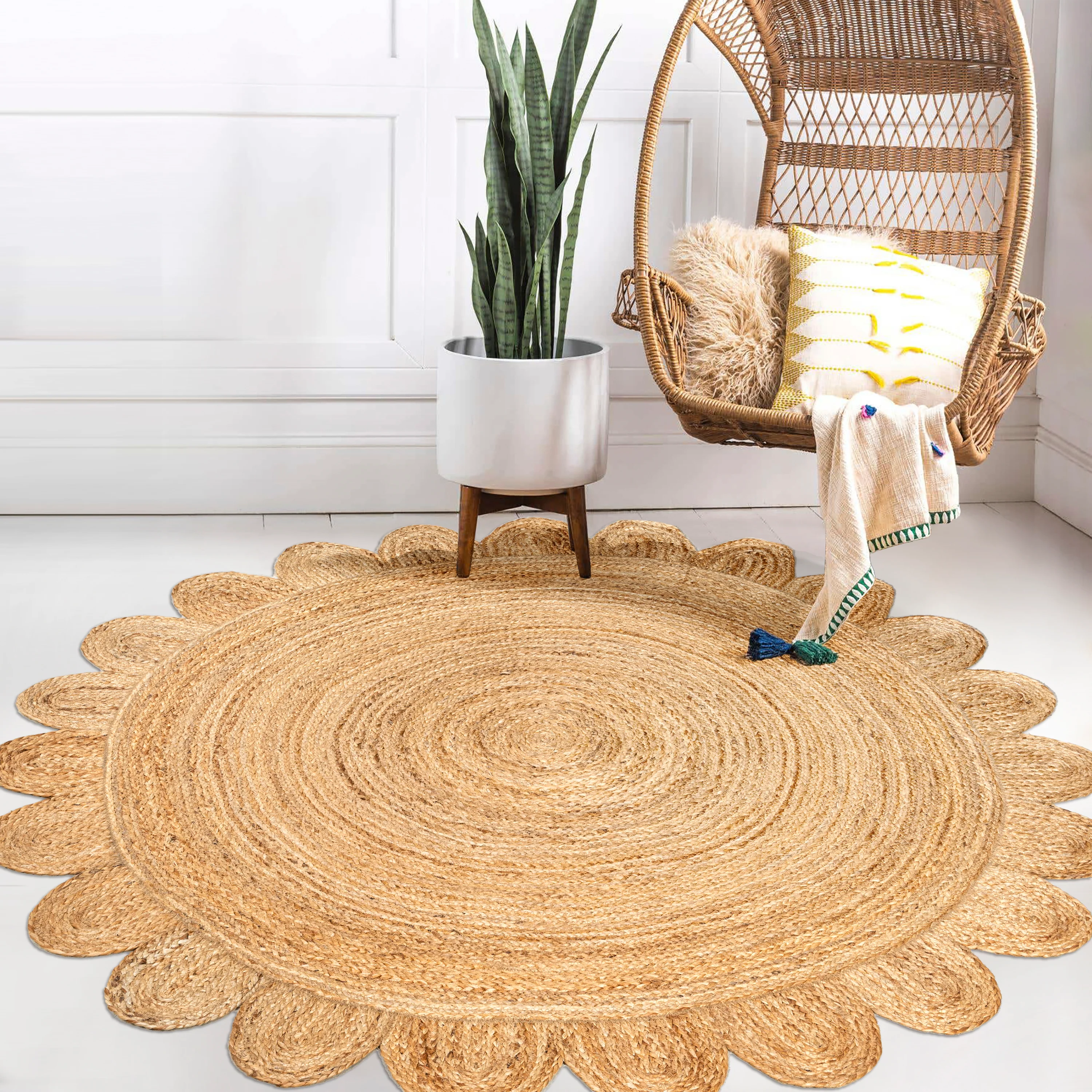 Petal Boho Jute Scalloped Circle Round Area Rug - Image 3
