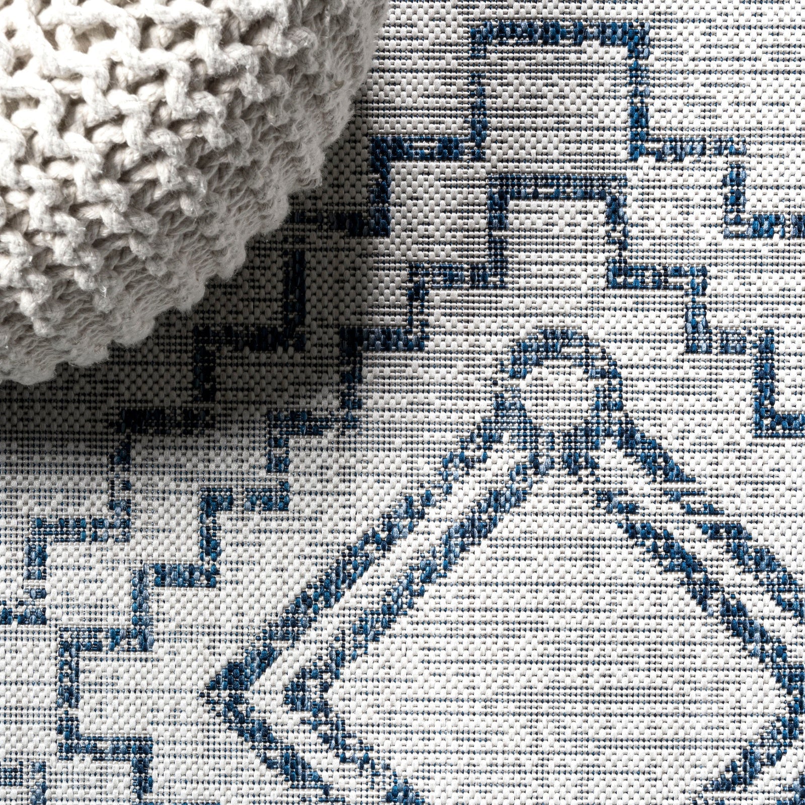 Marokko Diamond Tribal Medallion Indoor/Outdoor Runner Rug - Image 42