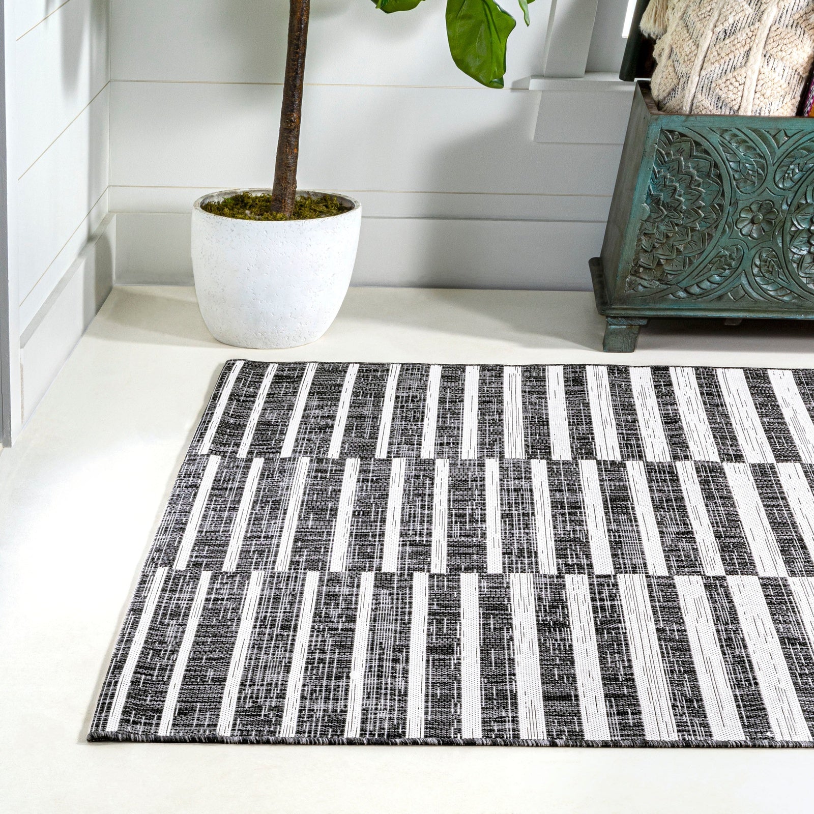 Sukie Modern Offset Stripe Indoor/Outdoor Runner Rug - Image 52