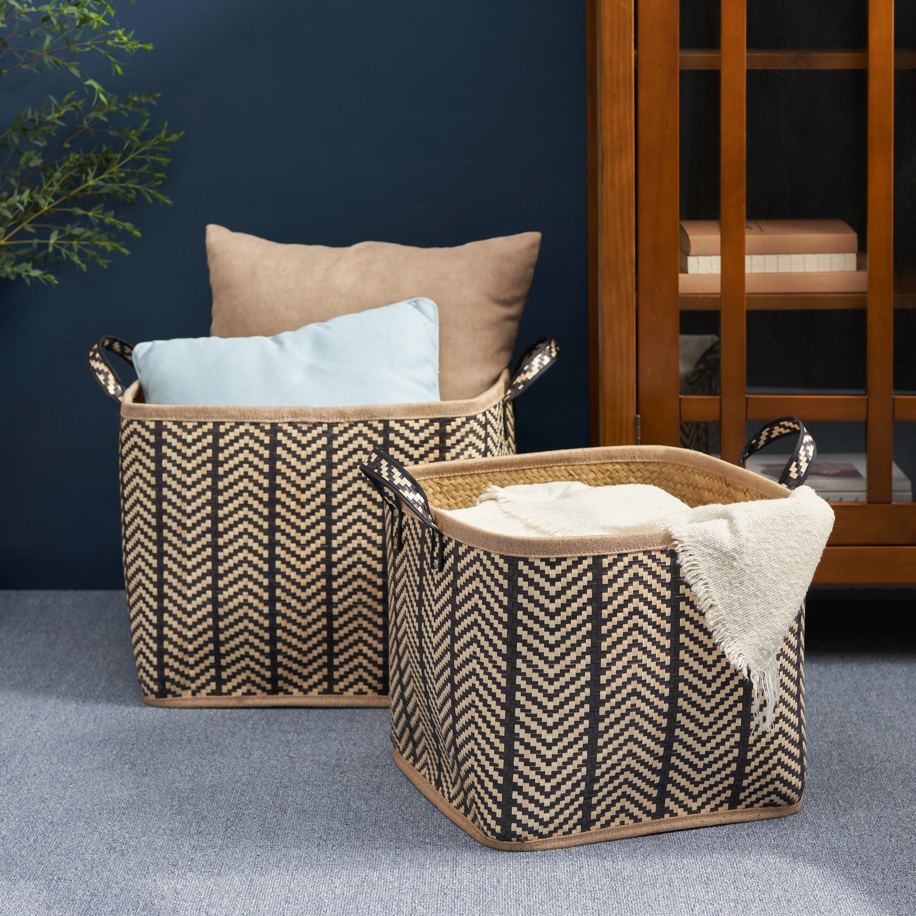 Square Palm Leaf Woven Wicker Storage Basket, Set of 2 - Image 2