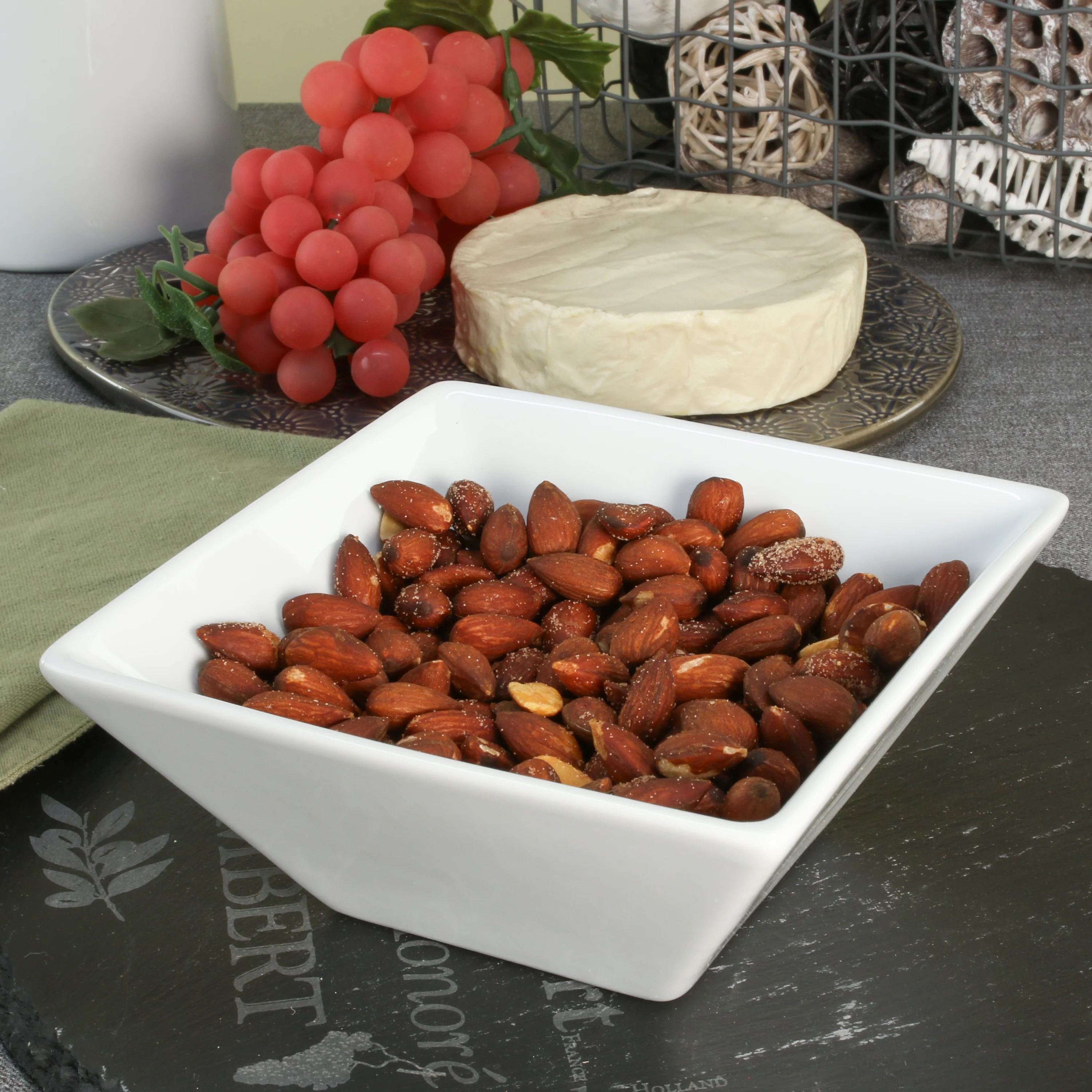 Square Set of 4 Bowls - Image 6