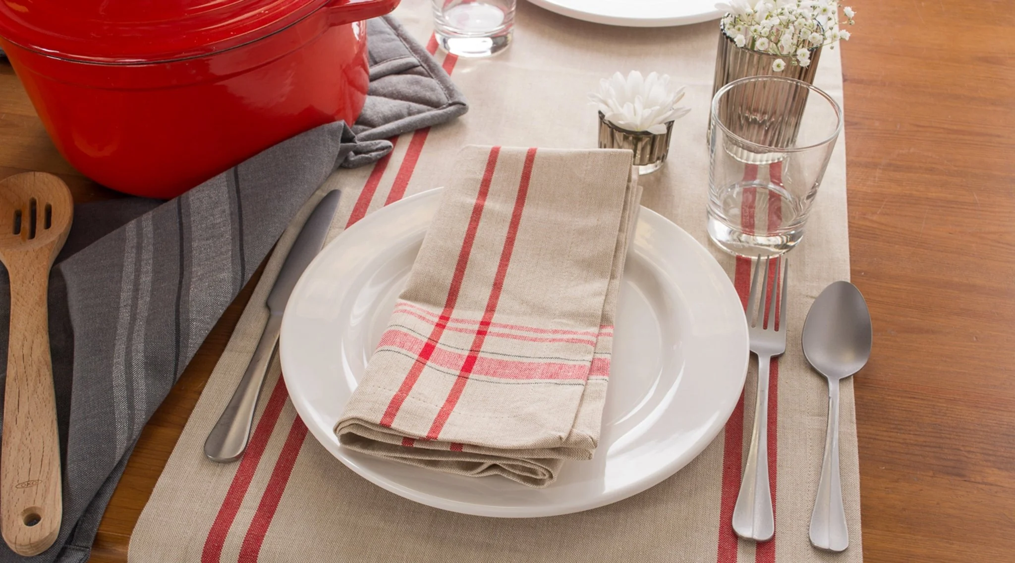 Tango Red French Stripe Table Runner 14X108 - Image 4