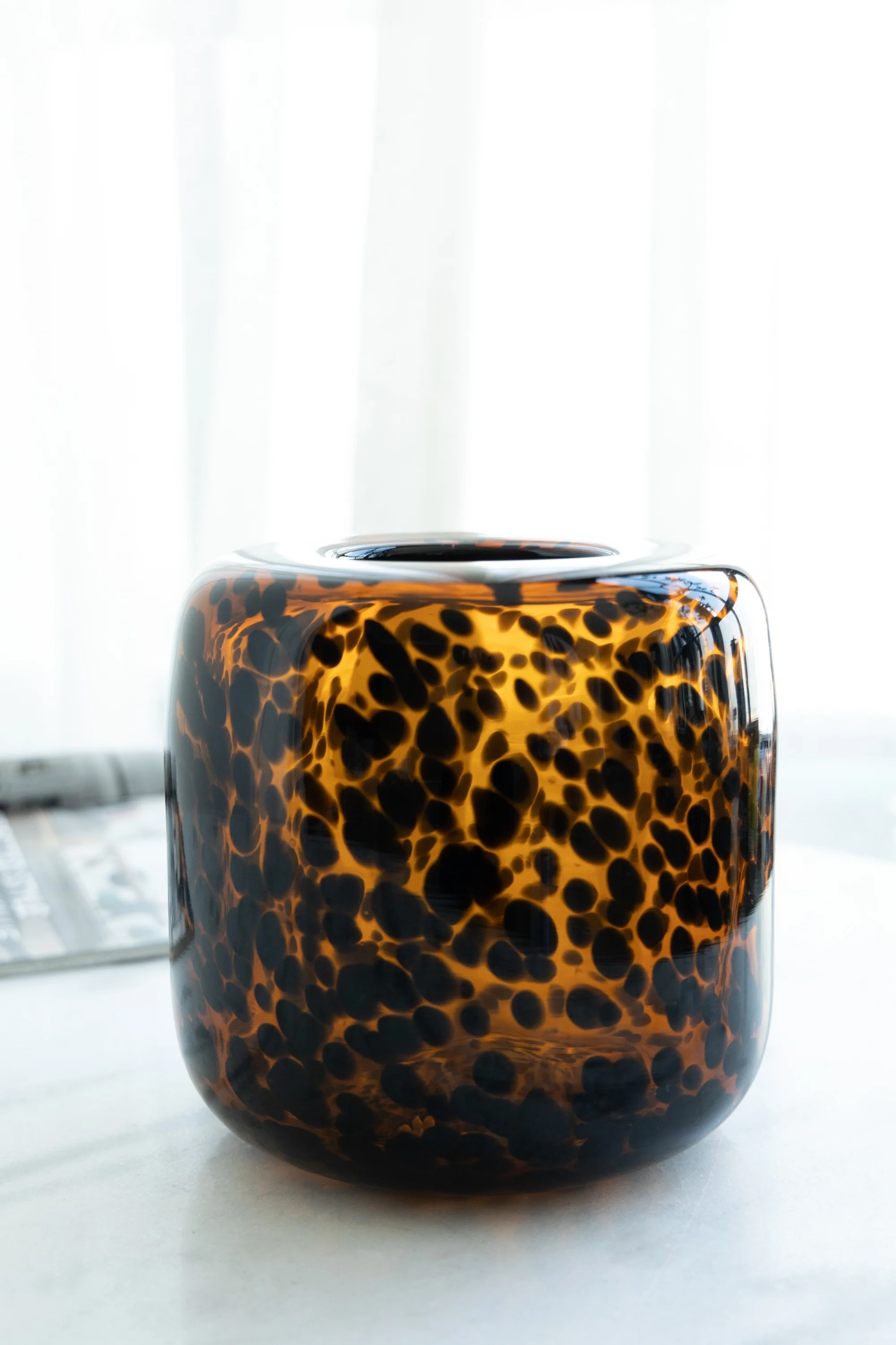 Tortoiseshell Amber Glass Vase, Short - Image 6
