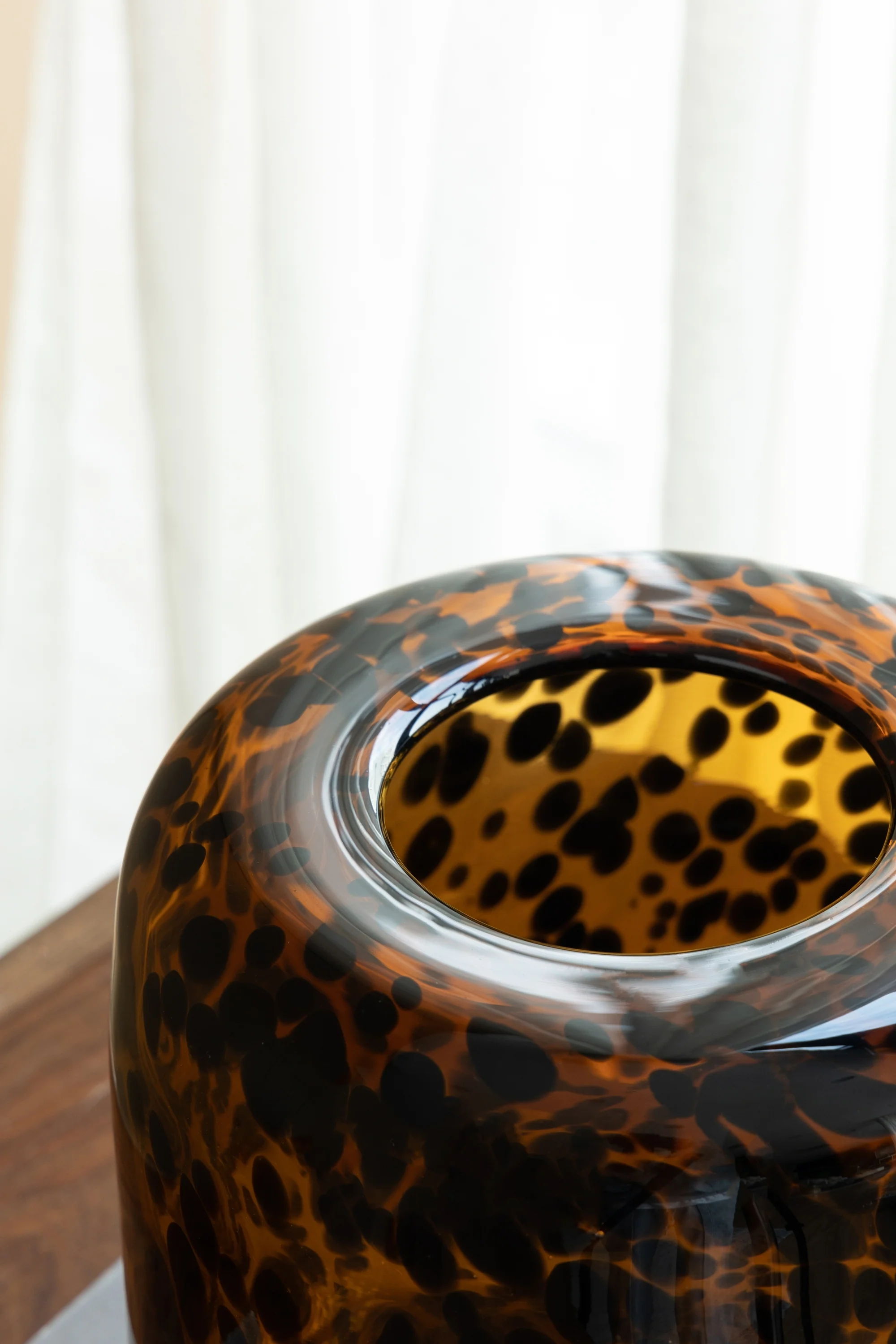 Tortoiseshell Amber Glass Vase, Short - Image 7