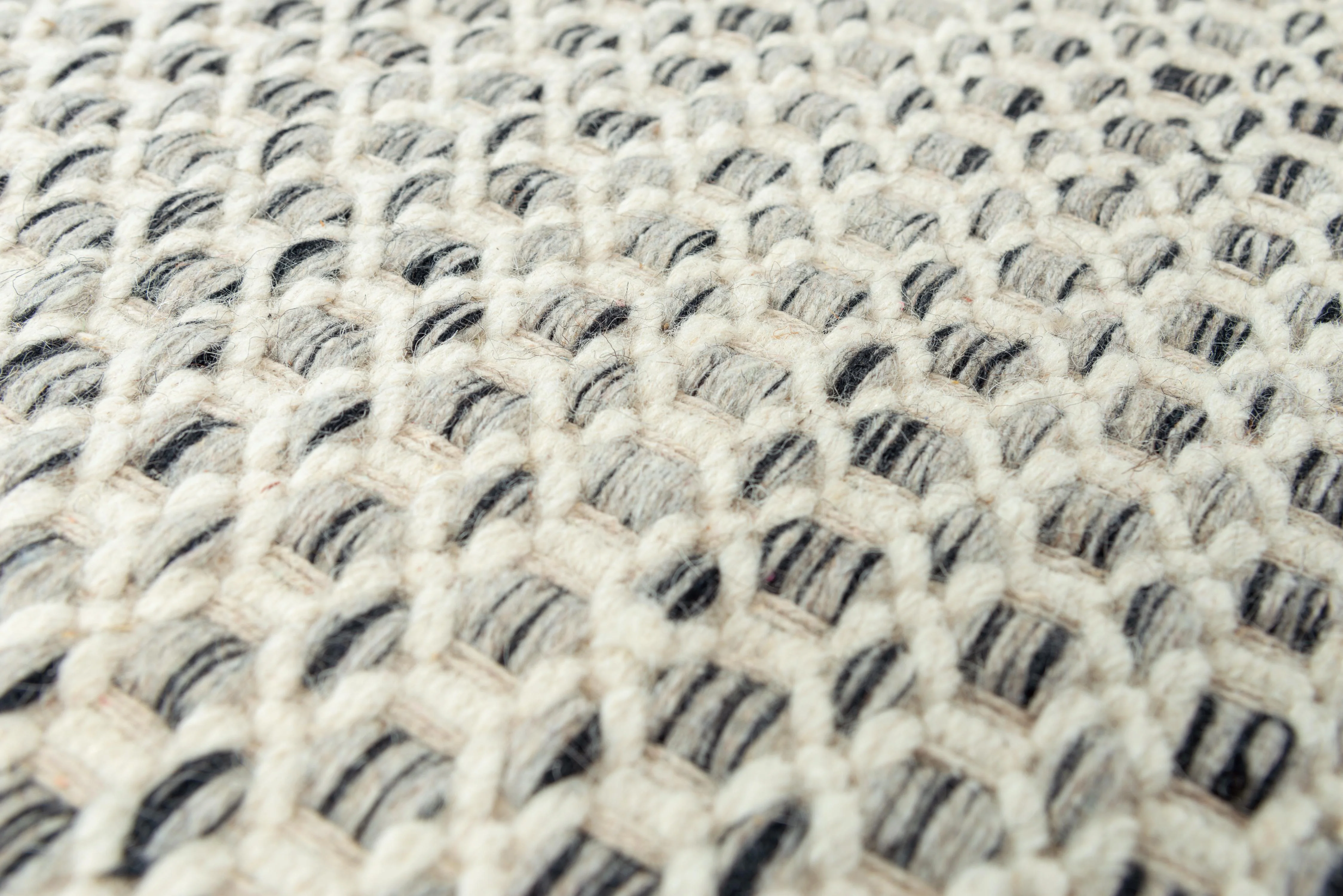 Windsor Hand Woven 100% Wool Basketweave Area Rug - Image 9